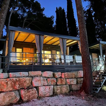 Harmonia Mobile Home Rovinj Exteriör bild