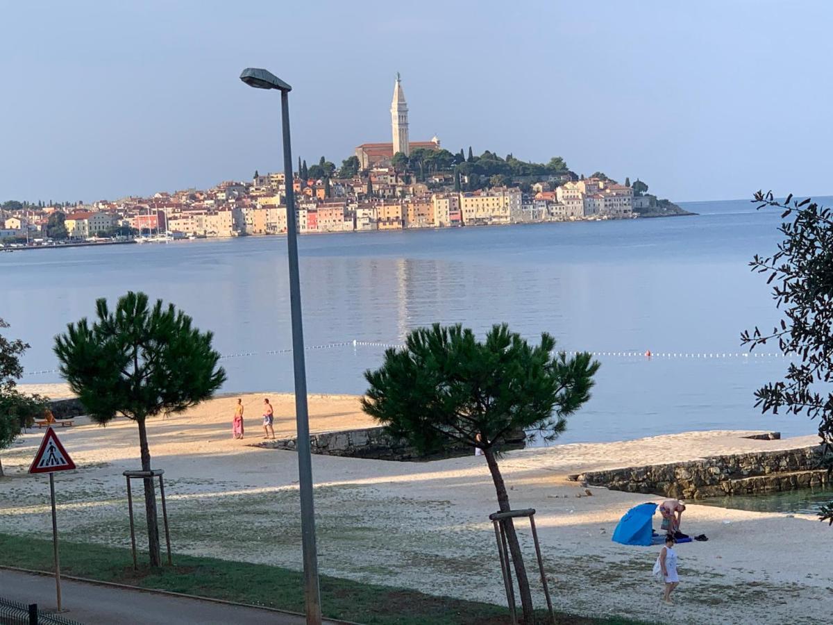 Harmonia Mobile Home Rovinj Exteriör bild