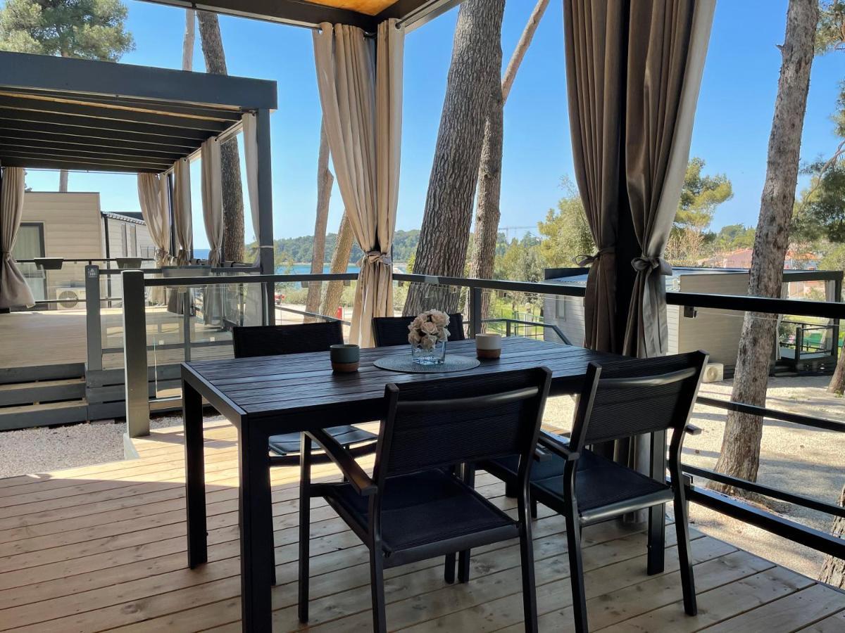Harmonia Mobile Home Rovinj Exteriör bild