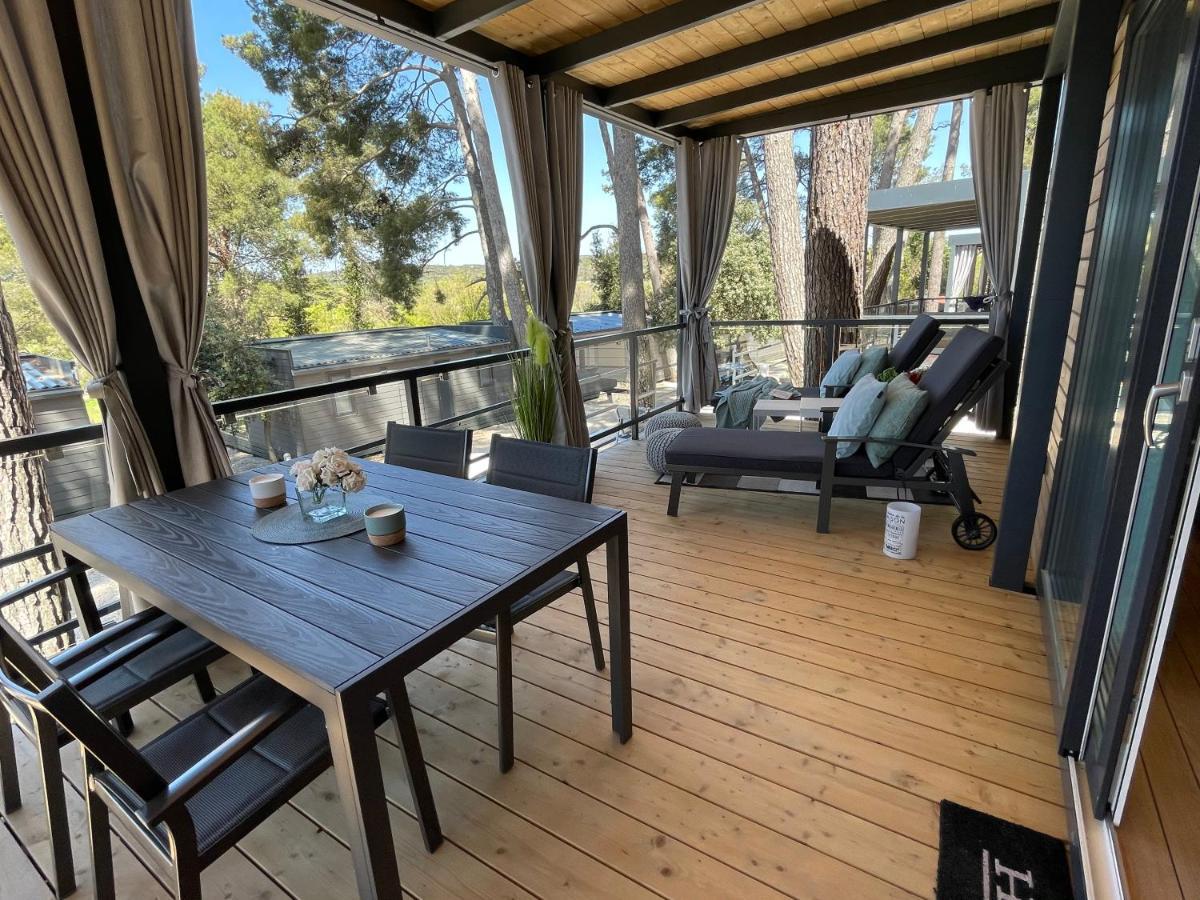Harmonia Mobile Home Rovinj Exteriör bild