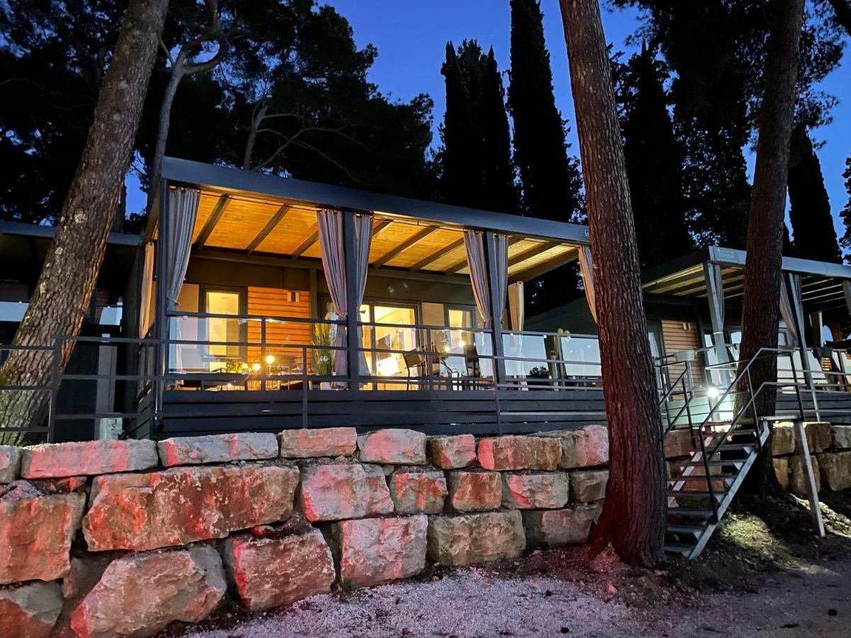 Harmonia Mobile Home Rovinj Exteriör bild