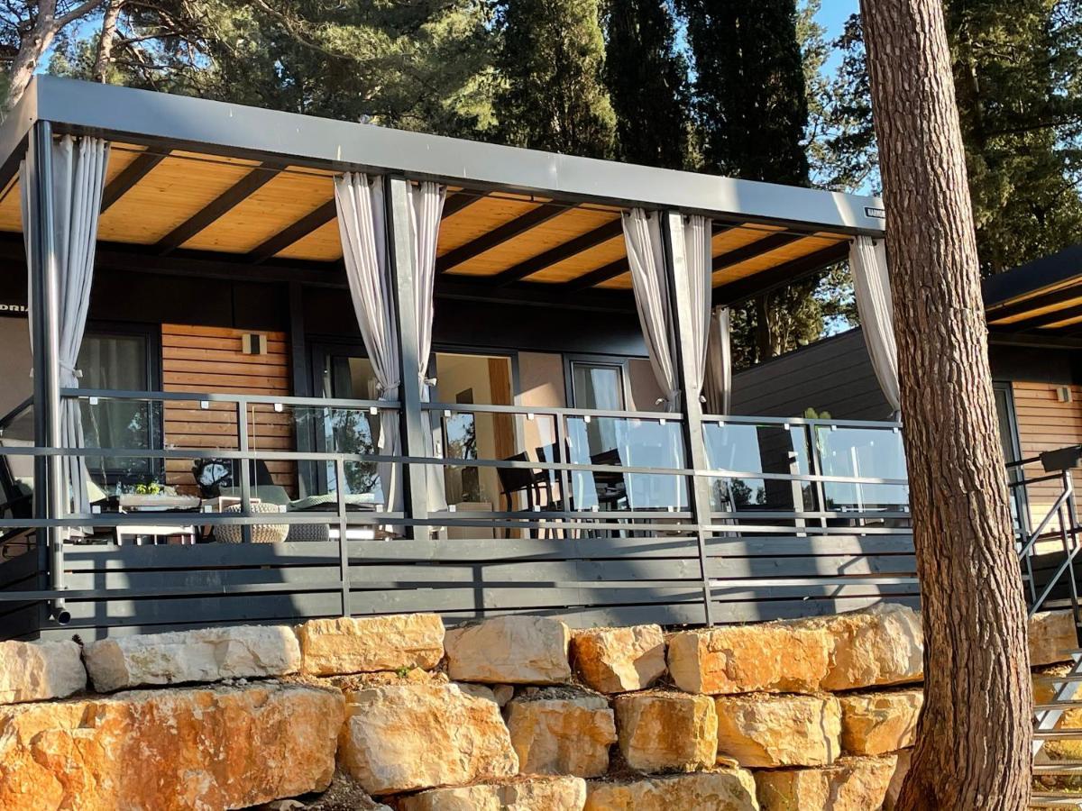 Harmonia Mobile Home Rovinj Exteriör bild